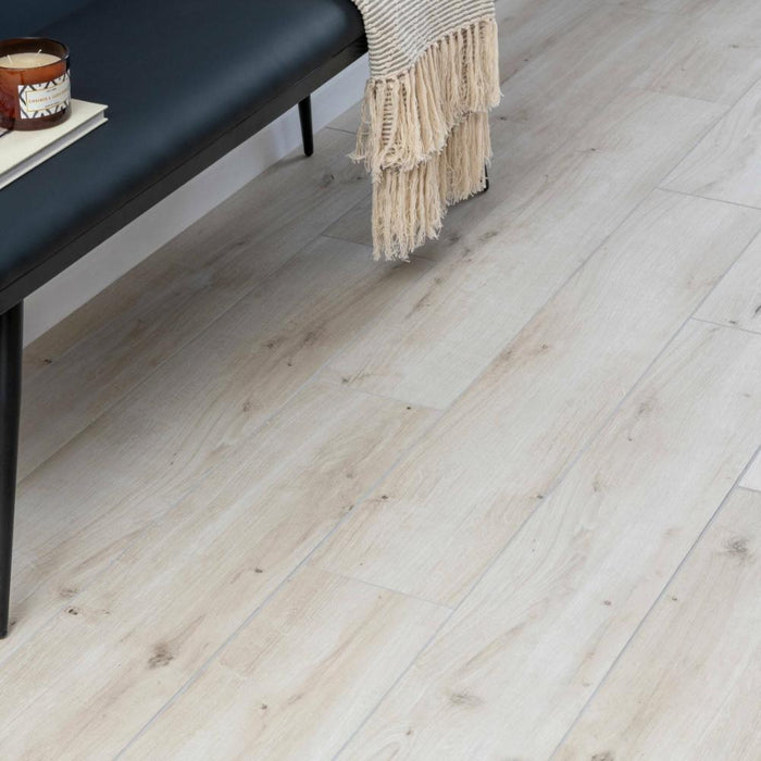 Splendour Grand Wood 1198x198 Wood Effect Tiles - Unbeatable Bathrooms
