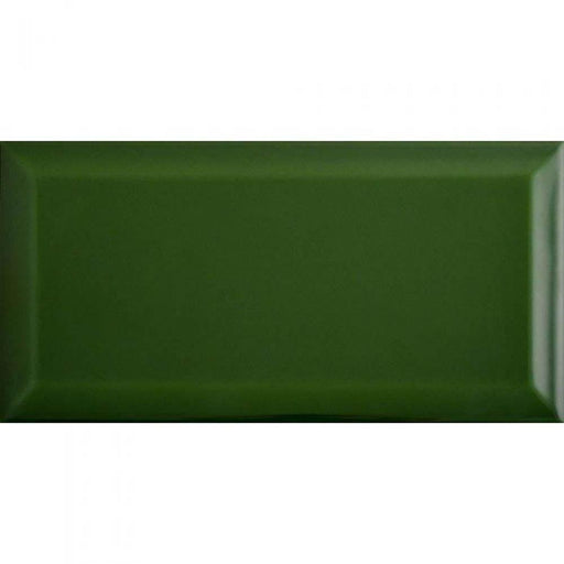 Metro 200 x 100 Bevelled Wall Tile - Verde Botella Gloss (Per M²) - Unbeatable Bathrooms