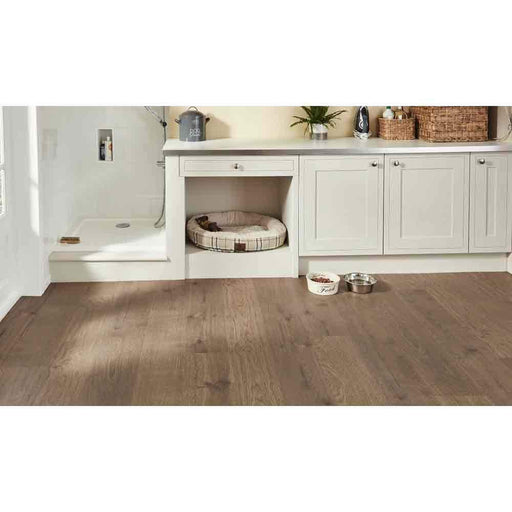 Karndean Korlok Wood Shade Smoked Butternut Tile (Per M²) - Unbeatable Bathrooms